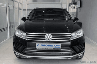 Фото Volkswagen Touareg II Рестайлинг с пробегом