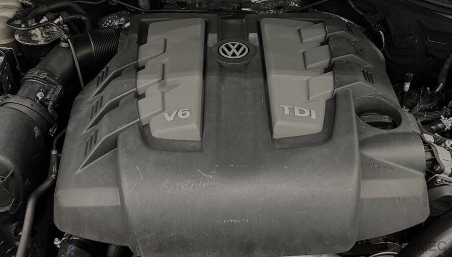 Фото Volkswagen Touareg II Рестайлинг с пробегом | №19