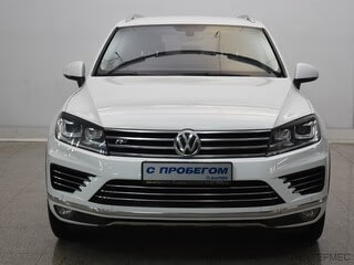 Фото Volkswagen Touareg II Рестайлинг с пробегом