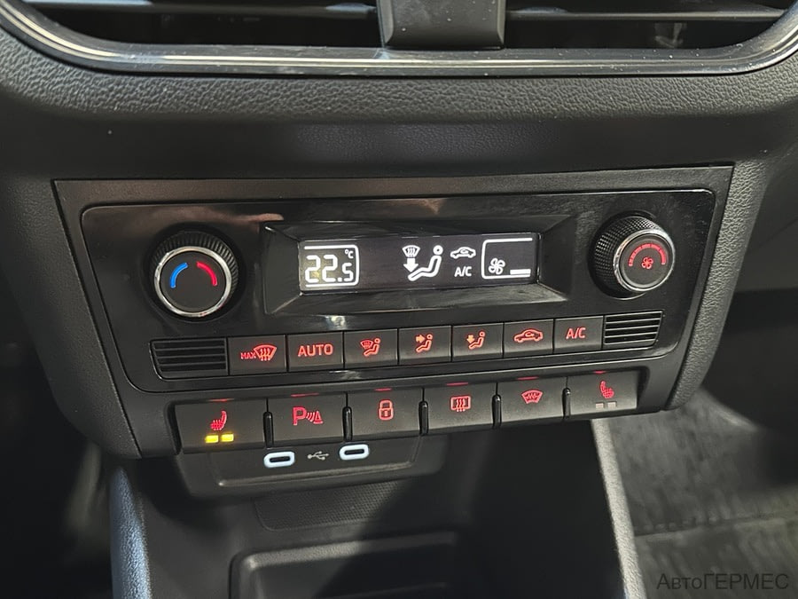 Фото Volkswagen Polo VI с пробегом | №7