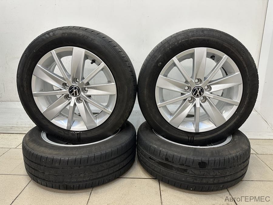 Фото Volkswagen Polo VI с пробегом | №18