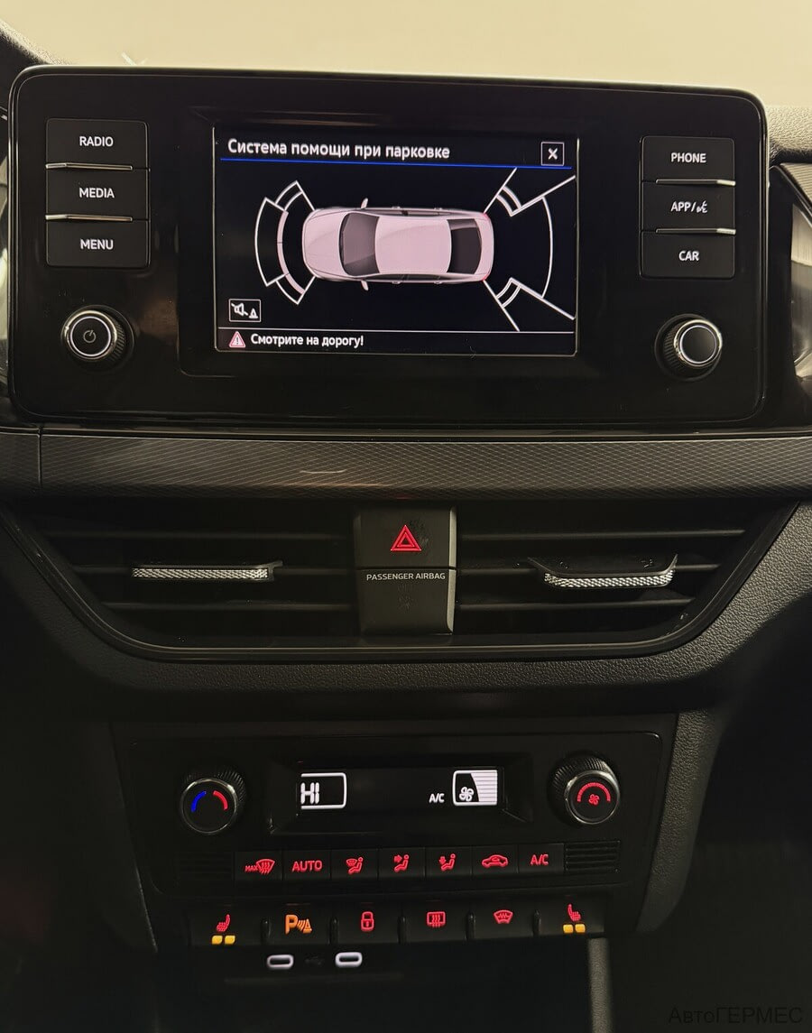 Фото Volkswagen Polo VI с пробегом | №8