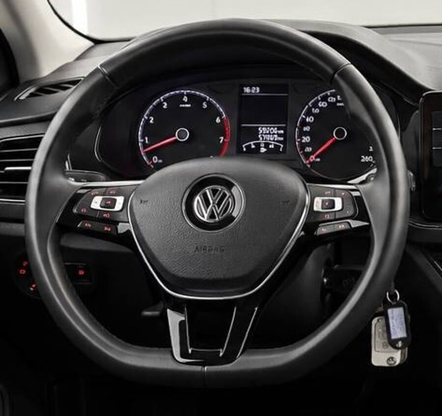Фото Volkswagen Polo VI с пробегом | №10 Фото Volkswagen Polo VI с пробегом | №10