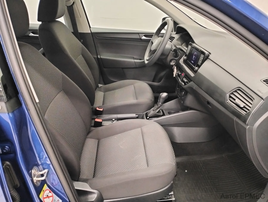 Фото Volkswagen Polo VI с пробегом | №11