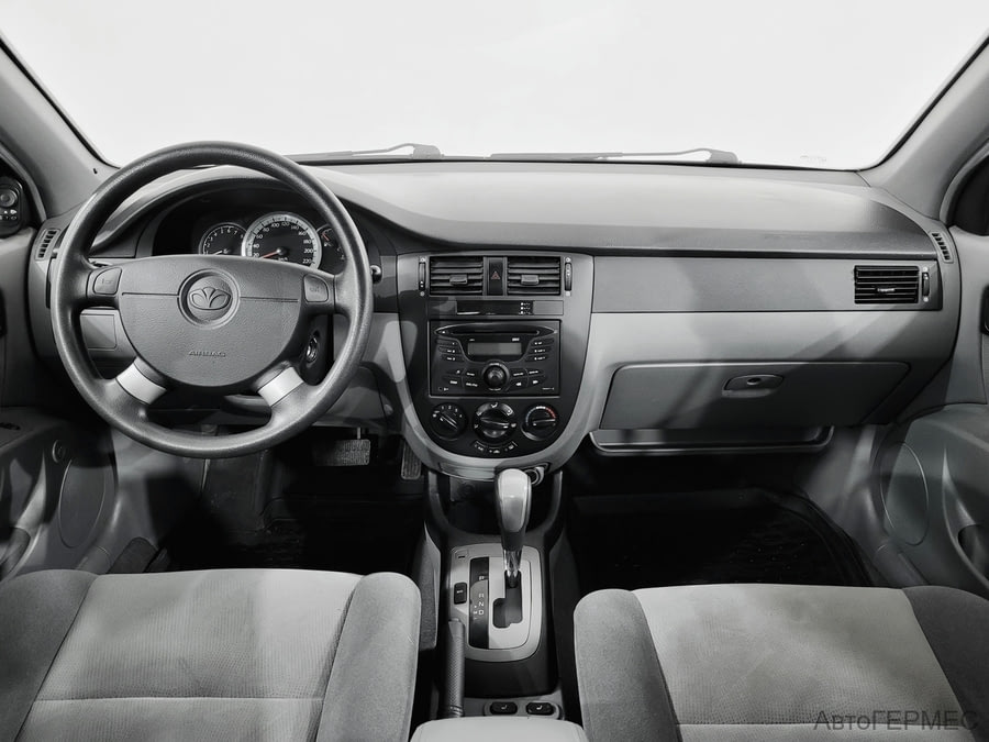 Фото DAEWOO Gentra II с пробегом | №5 Фото DAEWOO Gentra II с пробегом | №5