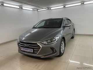 Фото HYUNDAI Elantra VI (AD) с пробегом Фото HYUNDAI Elantra VI (AD) с пробегом