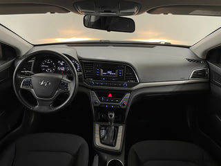 Фото HYUNDAI Elantra VI (AD) с пробегом Фото HYUNDAI Elantra VI (AD) с пробегом