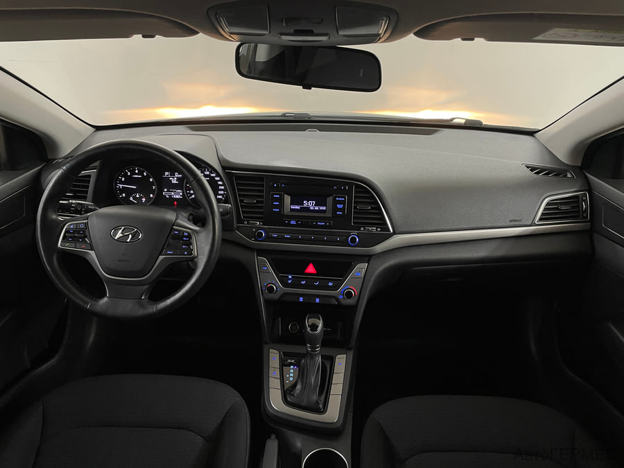 Фото HYUNDAI Elantra VI (AD) с пробегом | №5 Фото HYUNDAI Elantra VI (AD) с пробегом | №5