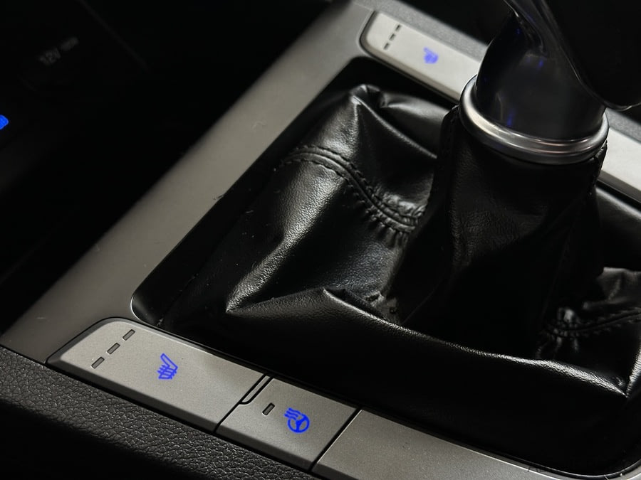 Фото HYUNDAI Elantra VI (AD) Рестайлинг с пробегом | №10 Фото HYUNDAI Elantra VI (AD) Рестайлинг с пробегом | №10