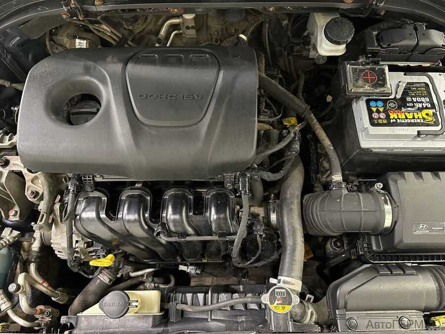 Фото HYUNDAI Elantra VI (AD) с пробегом | №17