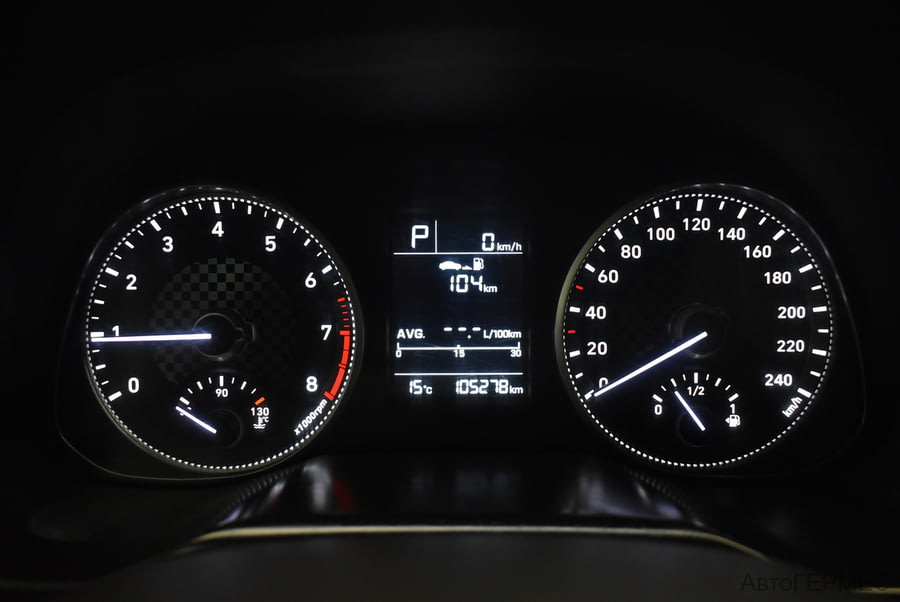 Фото HYUNDAI Elantra VI (AD) Рестайлинг с пробегом | №6