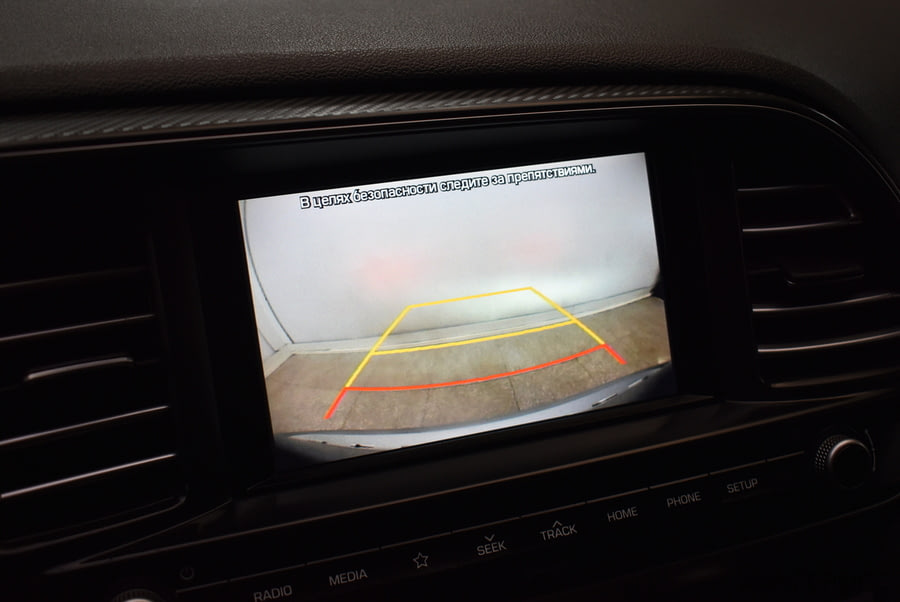 Фото HYUNDAI Elantra VI (AD) Рестайлинг с пробегом | №9