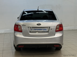 Фото Kia Rio II Рестайлинг с пробегом Фото Kia Rio II Рестайлинг с пробегом