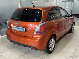 Фото Kia Rio II Рестайлинг с пробегом Фото Kia Rio II Рестайлинг с пробегом