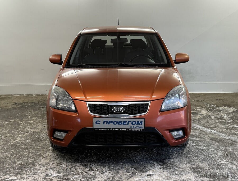Фото Kia Rio II Рестайлинг с пробегом | №2 Фото Kia Rio II Рестайлинг с пробегом | №2