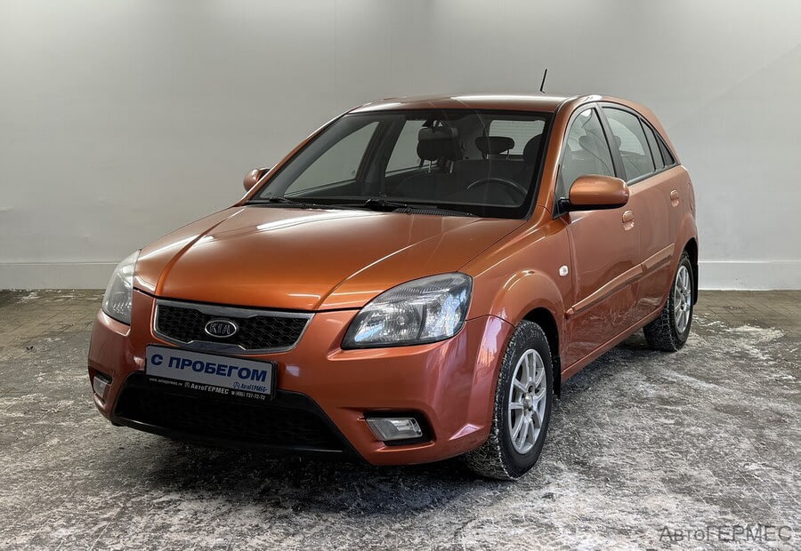 Фото Kia Rio II Рестайлинг с пробегом | №1 Фото Kia Rio II Рестайлинг с пробегом | №1