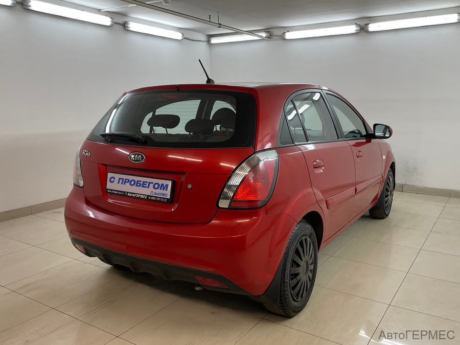 Фото Kia Rio II Рестайлинг с пробегом | №4 Фото Kia Rio II Рестайлинг с пробегом | №4