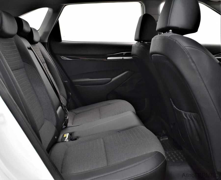 Фото Kia Seltos I с пробегом | №13