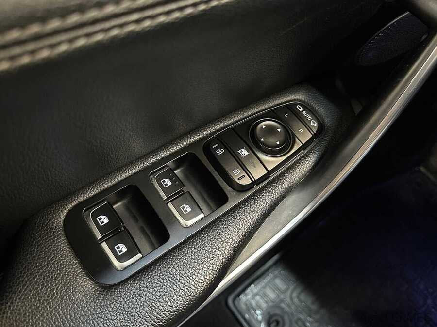 Фото Kia Stinger I Рестайлинг с пробегом | №12 Фото Kia Stinger I Рестайлинг с пробегом | №12