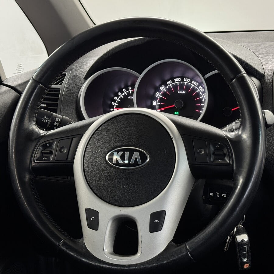 Фото Kia Venga I с пробегом | №8