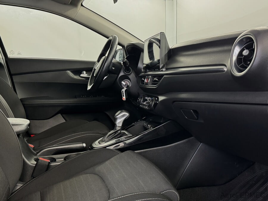 Фото Kia Cerato IV с пробегом | №11