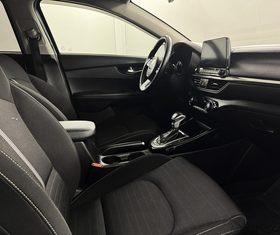 Фото Kia Cerato IV с пробегом | №14 Фото Kia Cerato IV с пробегом | №14