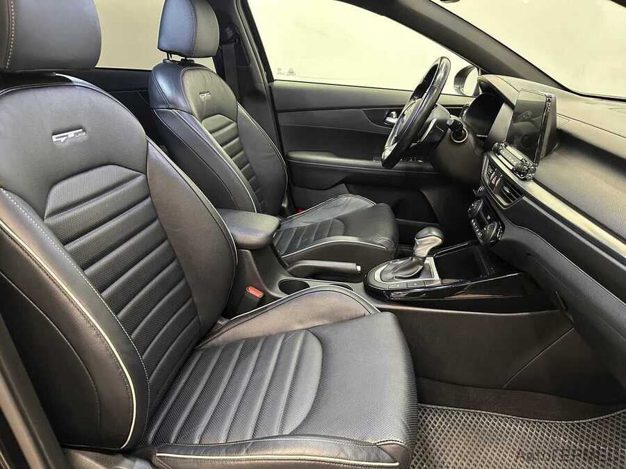 Фото Kia Cerato IV с пробегом | №16 Фото Kia Cerato IV с пробегом | №16