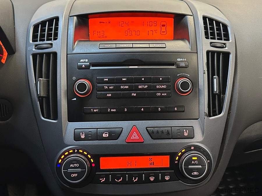 Фото Kia Ceed I с пробегом | №7