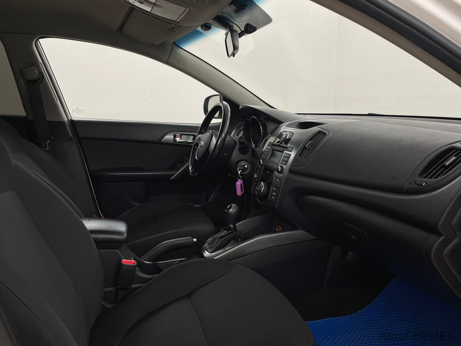 Фото Kia Cerato II с пробегом | №11