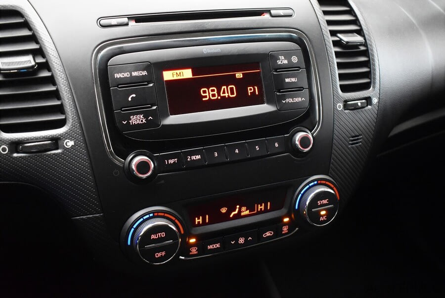 Фото Kia Cerato III Рестайлинг (CLASSIC) с пробегом | №7