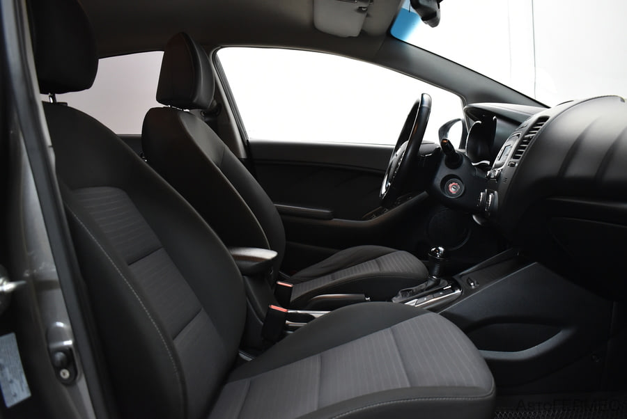 Фото Kia Cerato III Рестайлинг (CLASSIC) с пробегом | №12