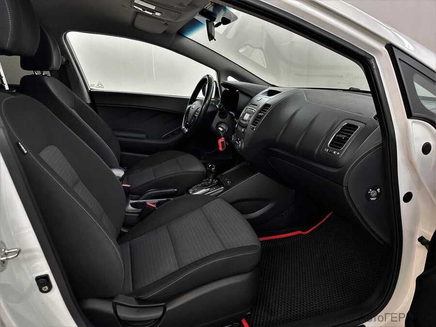 Фото Kia Cerato III Рестайлинг (CLASSIC) с пробегом | №11