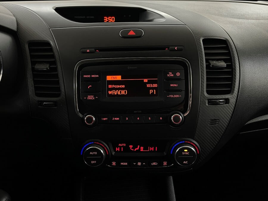 Фото Kia Cerato III Рестайлинг (CLASSIC) с пробегом | №7