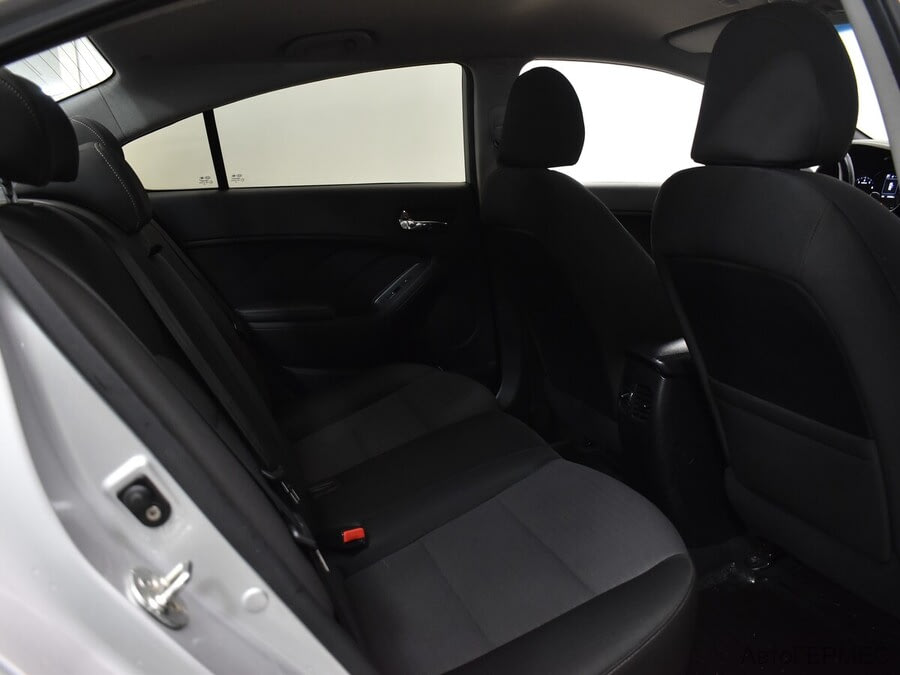 Фото Kia Cerato III Рестайлинг (CLASSIC) с пробегом | №14