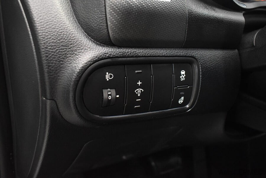 Фото Kia Cerato III Рестайлинг (CLASSIC) с пробегом | №8