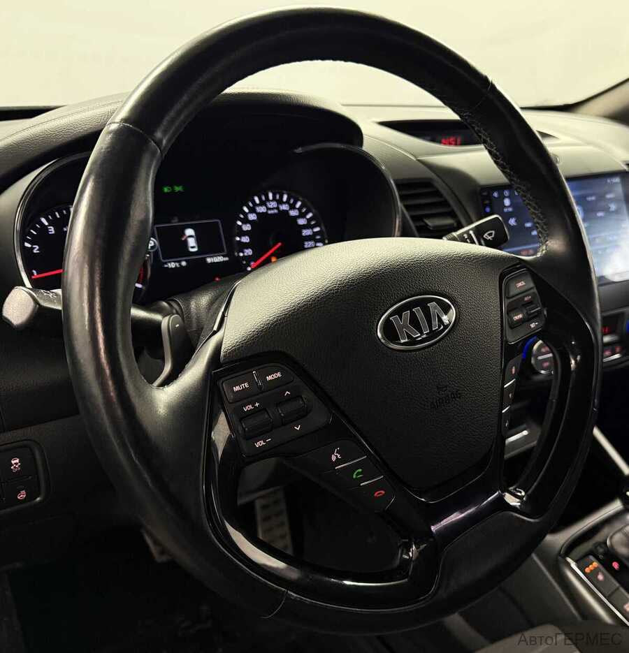 Фото Kia Cerato III Рестайлинг (CLASSIC) с пробегом | №12 Фото Kia Cerato III Рестайлинг (CLASSIC) с пробегом | №12