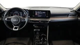 Фото Kia K5 III с пробегом