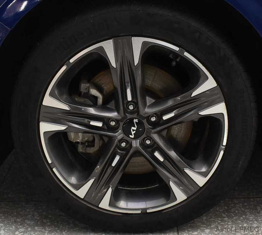 Фото Kia K5 III с пробегом | №17