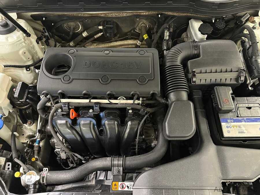 Фото Kia Optima III Рестайлинг с пробегом | №19 Фото Kia Optima III Рестайлинг с пробегом | №19