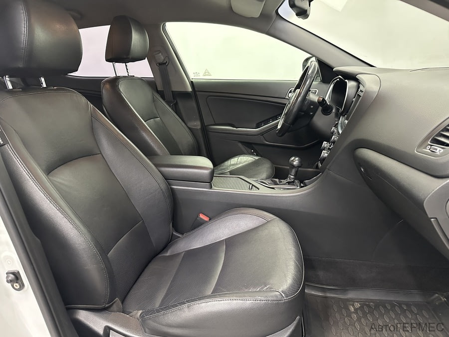 Фото Kia Optima III Рестайлинг с пробегом | №16 Фото Kia Optima III Рестайлинг с пробегом | №16