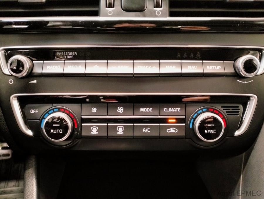 Фото Kia Optima IV Рестайлинг с пробегом | №7 Фото Kia Optima IV Рестайлинг с пробегом | №7