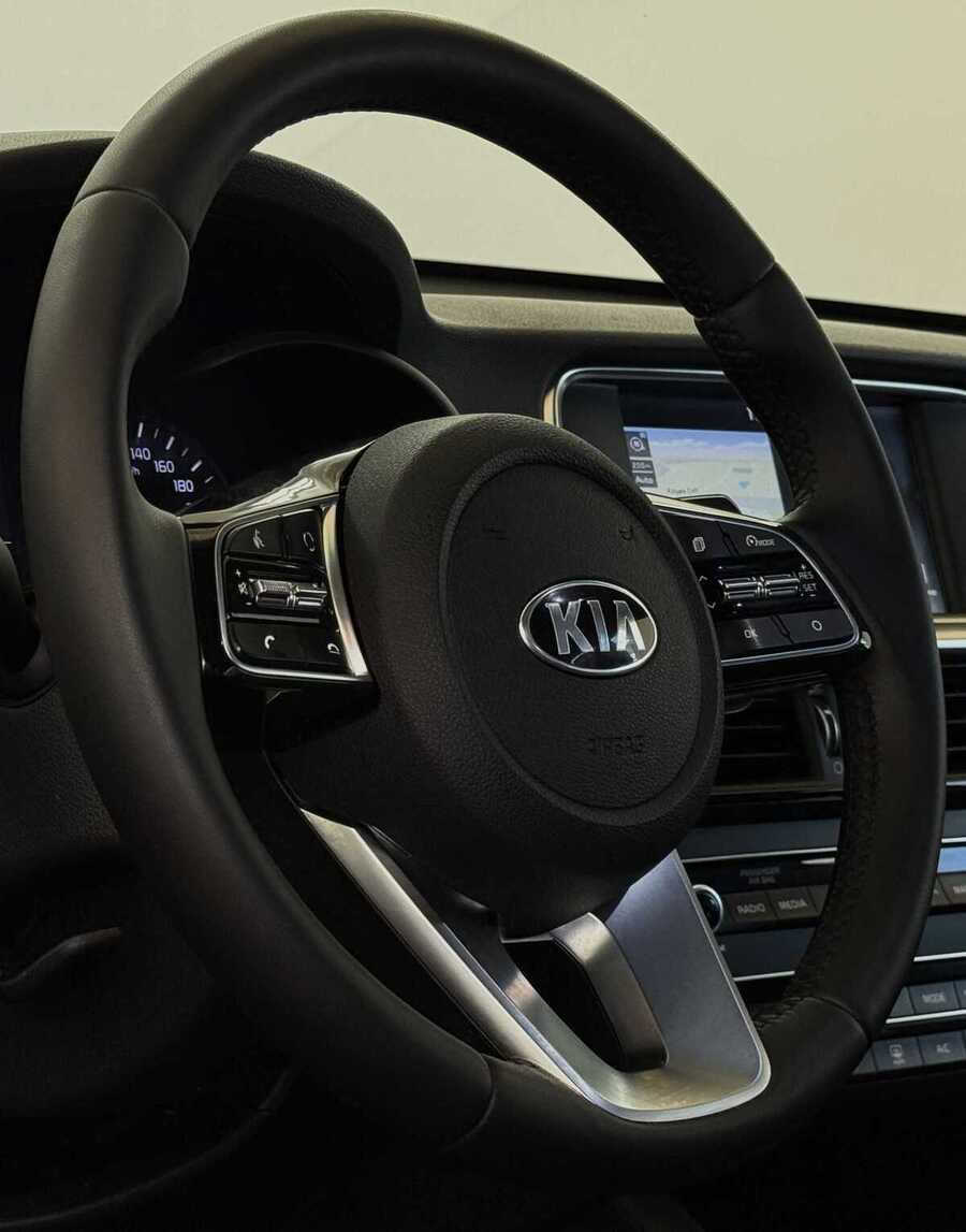 Фото Kia Optima IV Рестайлинг с пробегом | №12 Фото Kia Optima IV Рестайлинг с пробегом | №12