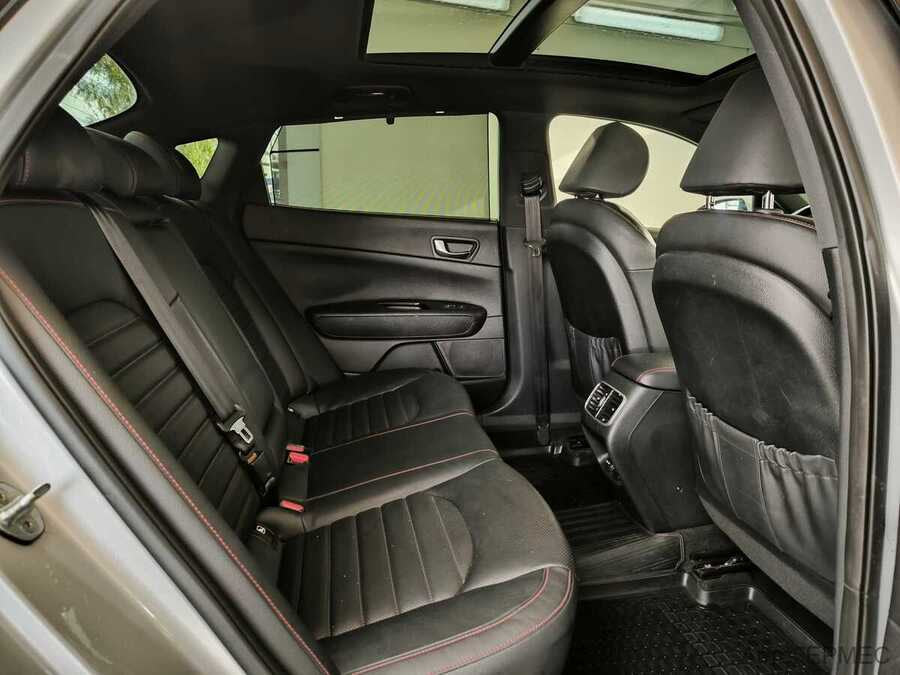 Фото Kia Optima IV Рестайлинг с пробегом | №15 Фото Kia Optima IV Рестайлинг с пробегом | №15