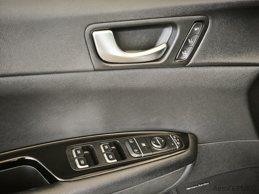 Фото Kia Optima IV Рестайлинг с пробегом | №8 Фото Kia Optima IV Рестайлинг с пробегом | №8