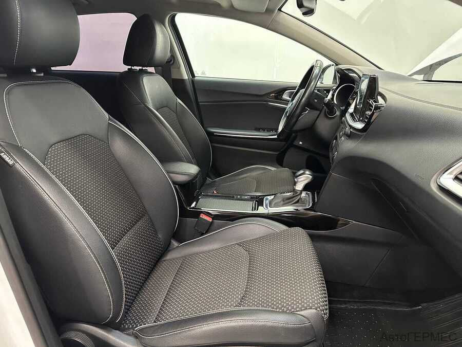 Фото Kia Ceed III с пробегом | №13 Фото Kia Ceed III с пробегом | №13