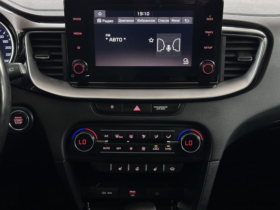 Фото Kia Ceed III с пробегом | №7