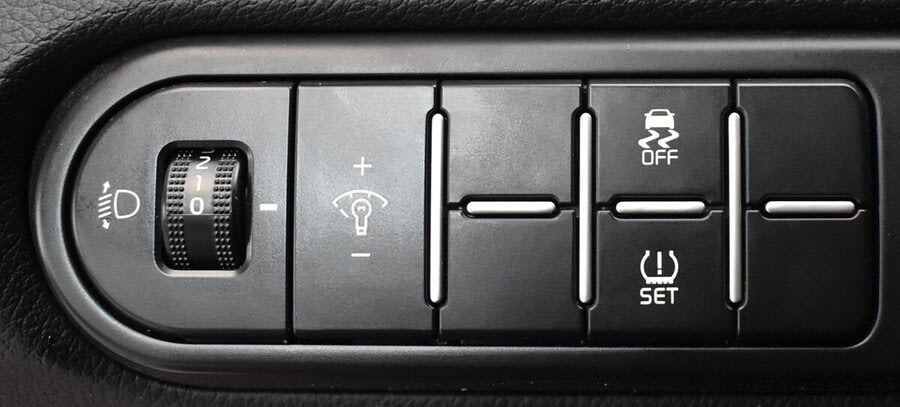 Фото Kia Ceed III Рестайлинг с пробегом | №9