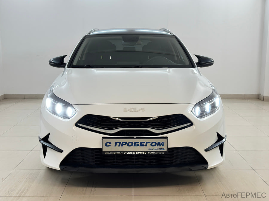 Фото Kia Ceed III Рестайлинг с пробегом | №2 Фото Kia Ceed III Рестайлинг с пробегом | №2