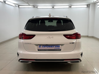 Фото Kia Ceed III с пробегом