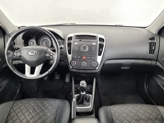 Фото Kia Ceed I Рестайлинг с пробегом Фото Kia Ceed I Рестайлинг с пробегом